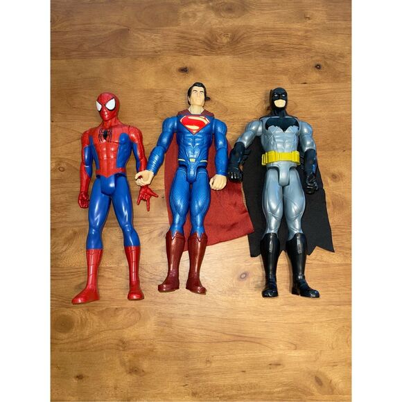Lot of 3 12-Inch Action Figures - Superman, Spider-Man, Batman - Some Wear - Picture 1 of 8